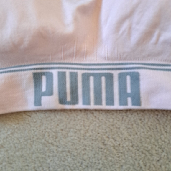 New! Puma 2 pack Seamless Sports Bras Small Pink Blue Convertible - Picture 6 of 11